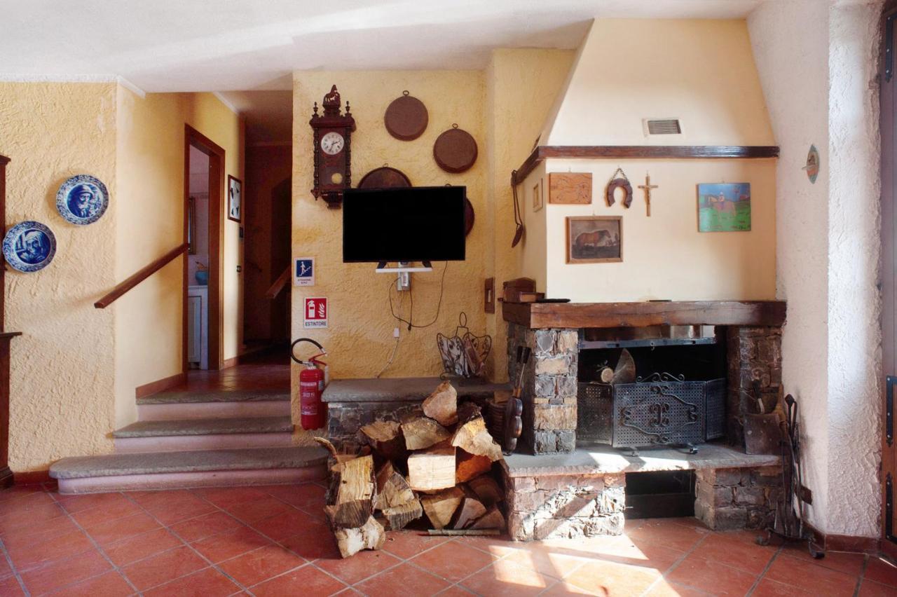 Villa Casa Della Barcareccia Calice al Cornoviglio Esterno foto